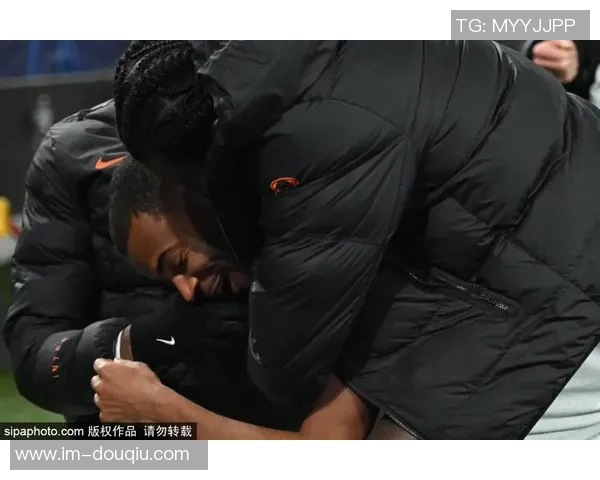 施洛特贝克续约悬念引发多特防线动荡或将迎多名球员离队