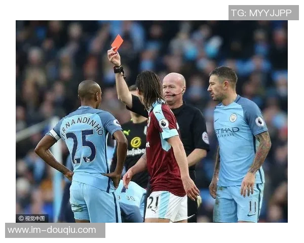 赖特评论梅里诺逃红牌事件认为可能影响比赛走向